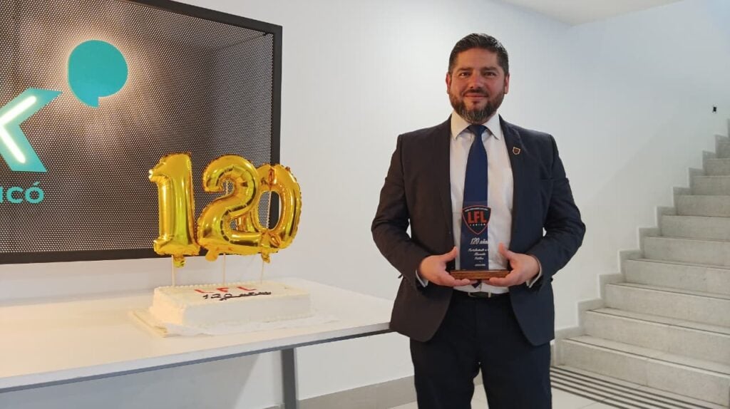 Liceo Fernando Lazcano de Curicó celebra 120 años de historia