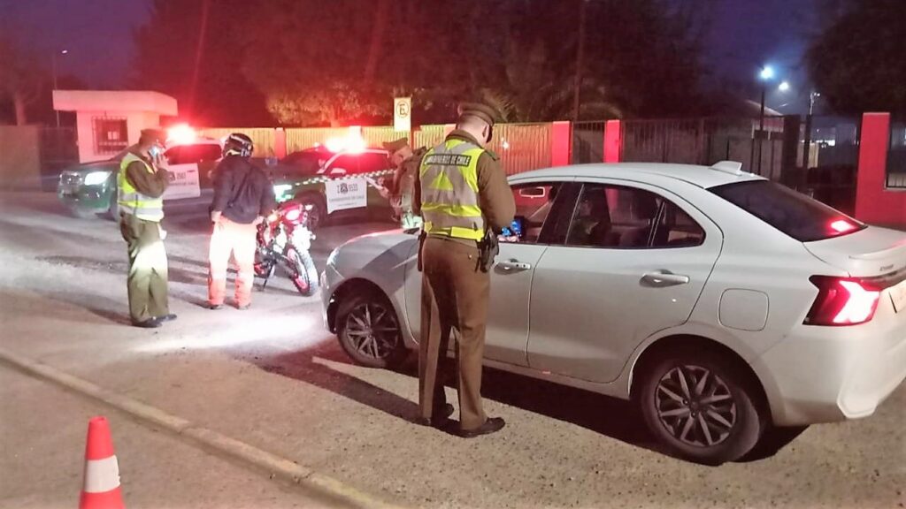 Carabineros despliega ronda extraordinaria y cursa diversas infracciones en la comuna de Licantén