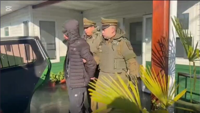 Sujeto detenido a bordo de un vehículo robado en Quinta de Tilcoco confiesa ser el autor de un homicidio