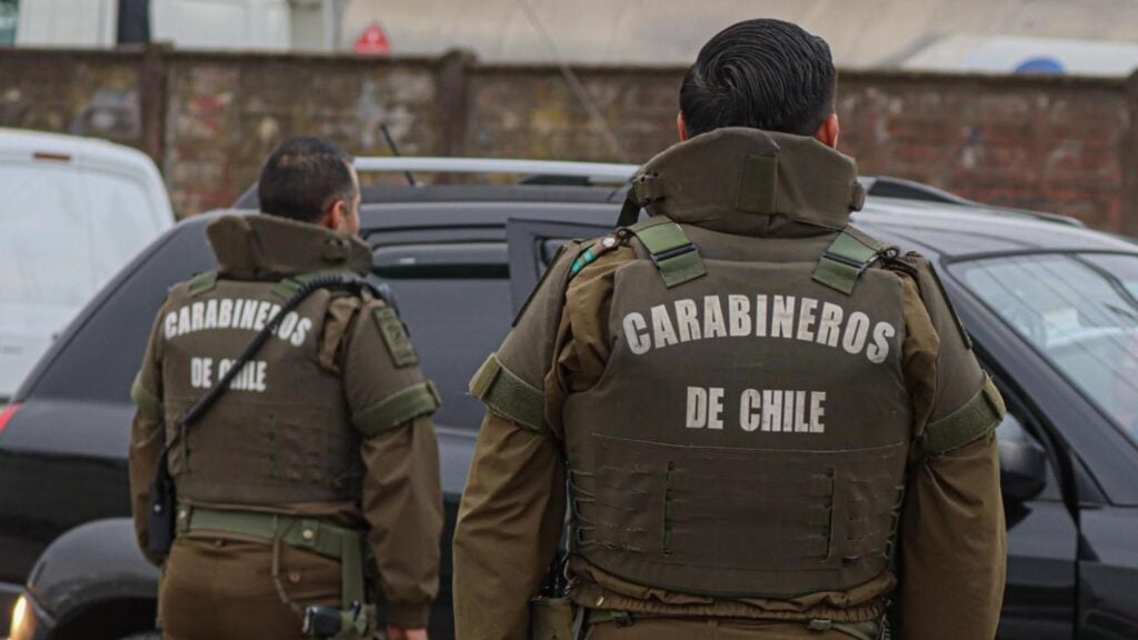 Carabineros baja la edad de postulación a 17 años y ajusta otros requisitos de ingreso