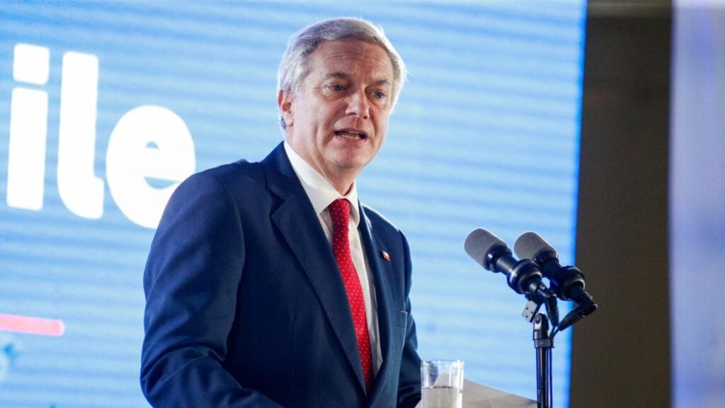 Presidente Kast se dirige a Magallanes en medio de tensiones diplomáticas con Argentina