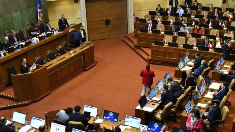Parlamentarios tendrán "18 XL": Semana distrital de septiembre se moverá por Fiestas Patrias