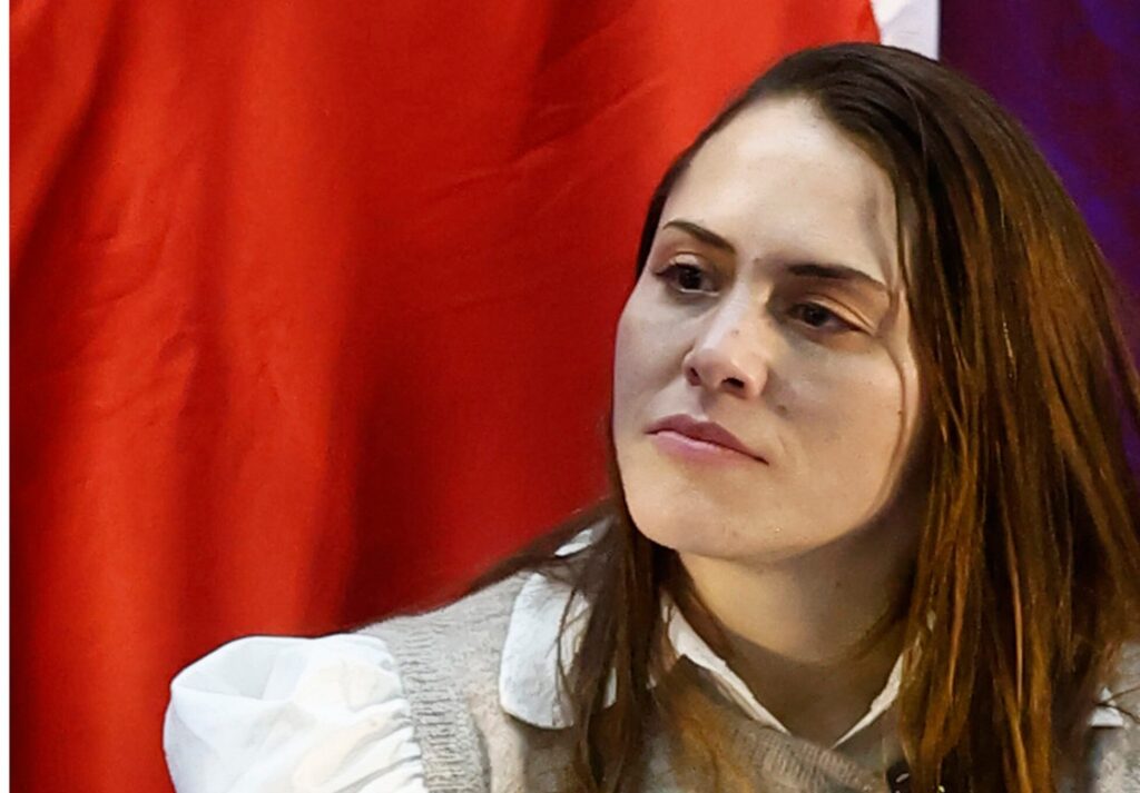 Tras renuncia de ministra Duco, partido Libertario propone disolver el Ministerio del Deporte