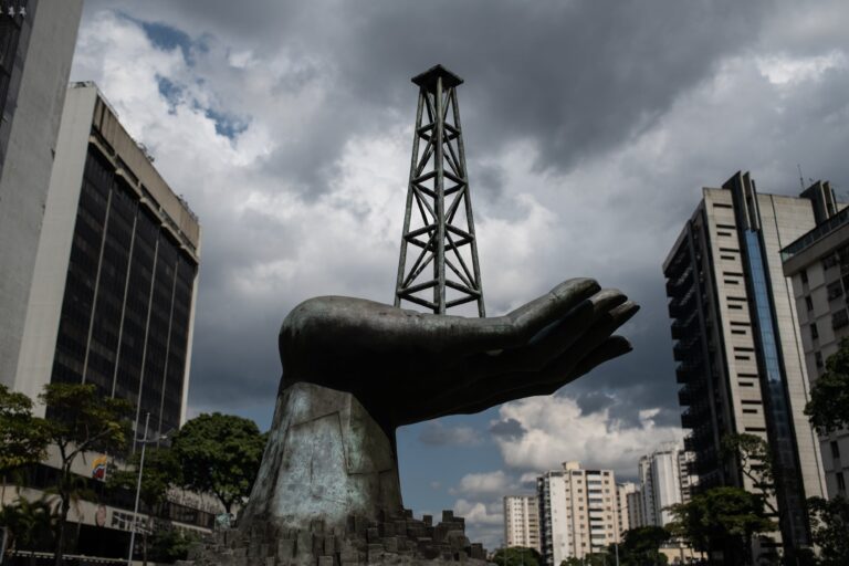 Venezuela abre sus puertas a la inversión petrolera internacional
