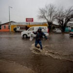 Suspenden clases en Angol y Constitución por inundaciones y conectividad interrumpida