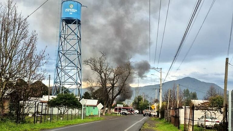 Incendio destruye por completo una vivienda en el sector San Jorge de Romeral de Molina