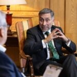Senador Vial integra nueva bancada que busca indulto para uniformados procesados por el estallido social