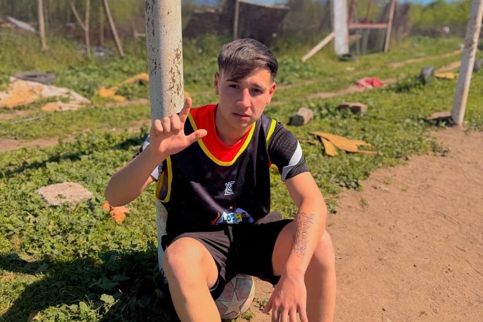 Futbolista del sector Aguas Negras es convocado por fundación viajar a España