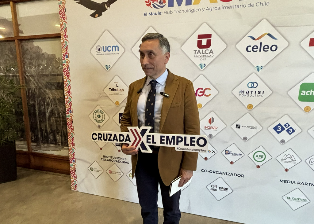 Senador Cristián Vial participó en el Encuentro de Empresas del Maule 2026