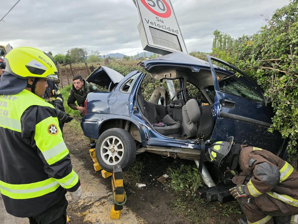 Persecución termina con adolescente detenido por drogas y choque a alta velocidad