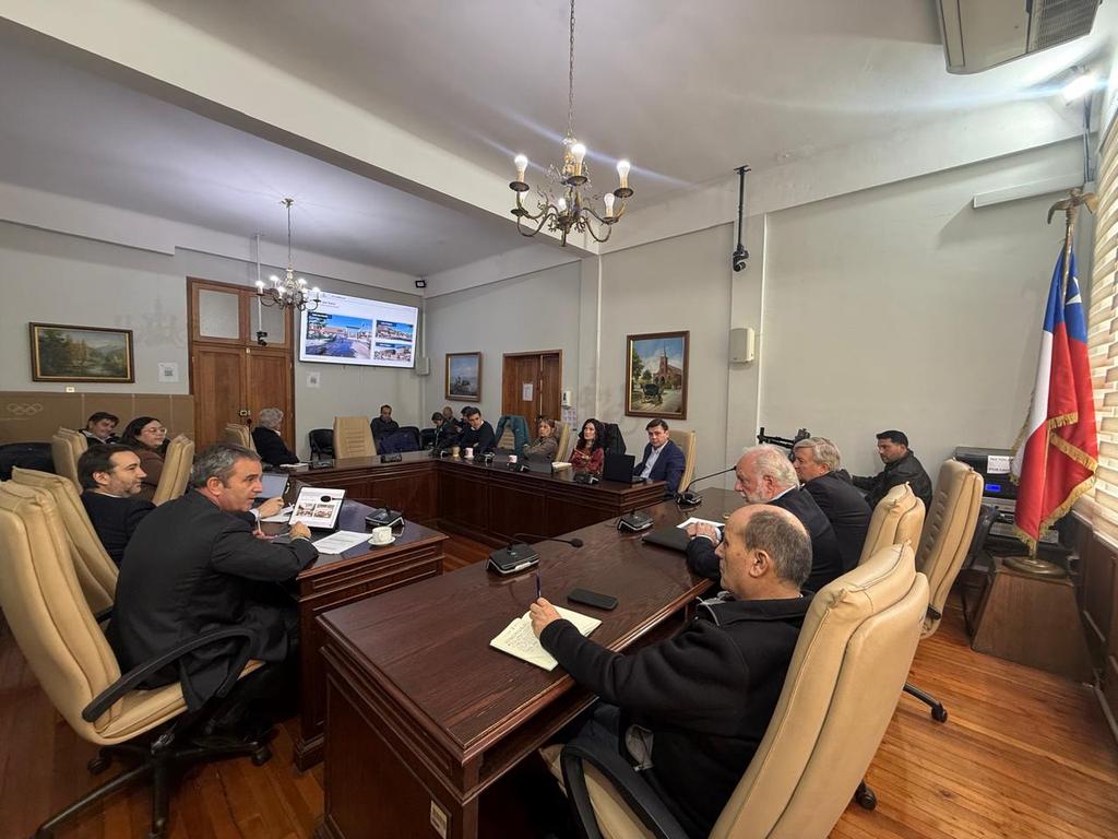Mall Curicó presentó su proyecto de ampliación al concejo municipal: 70 nuevos locales y $49 mil millones de inversión