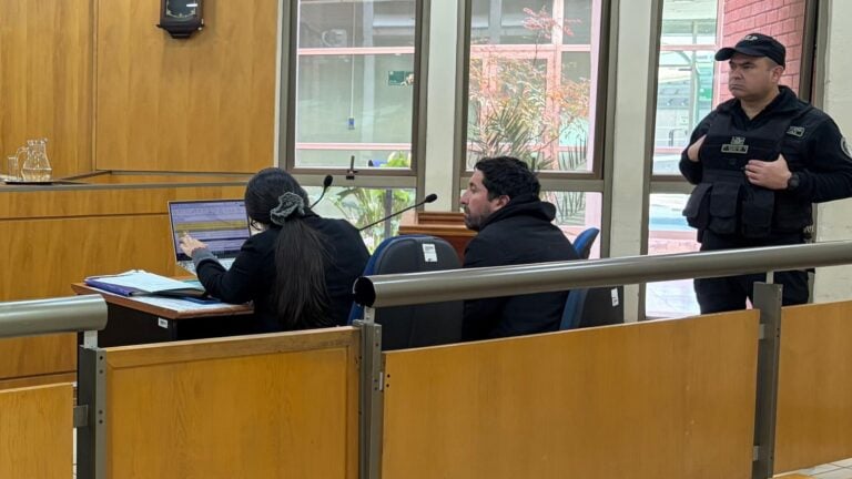 En prisión preventiva quedó imputado por doble homicidio frustrado tras balacera en Villa Las Américas de Talca