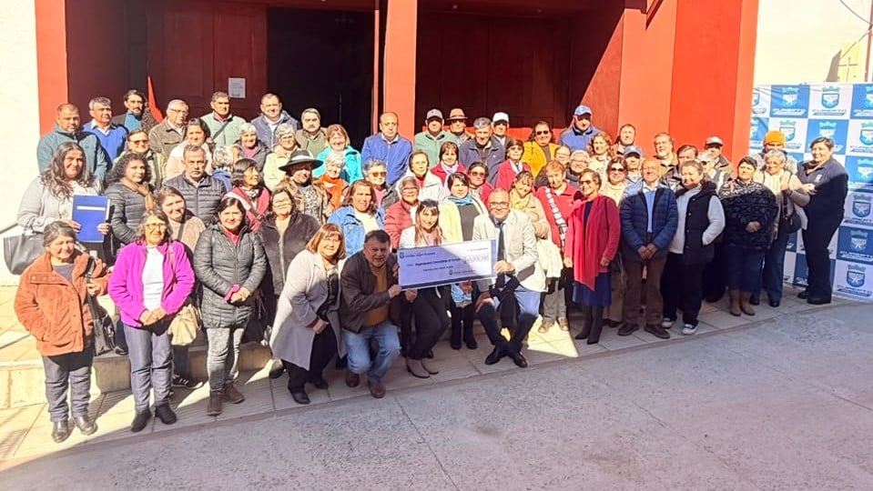 Municipalidad de Curepto beneficia a 86 organizaciones sociales con 45 millones de pesos del fondo FONDEVE