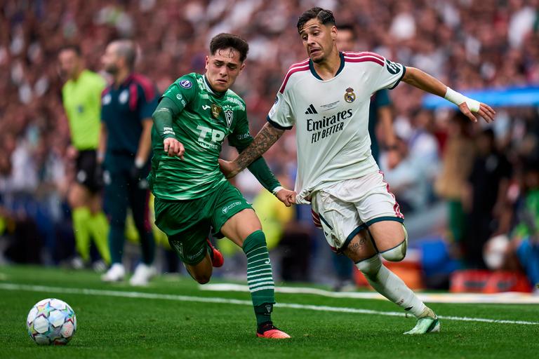 Wanderers cae ante Real Madrid en la Intercontinental Sub 20 con polémica expulsión