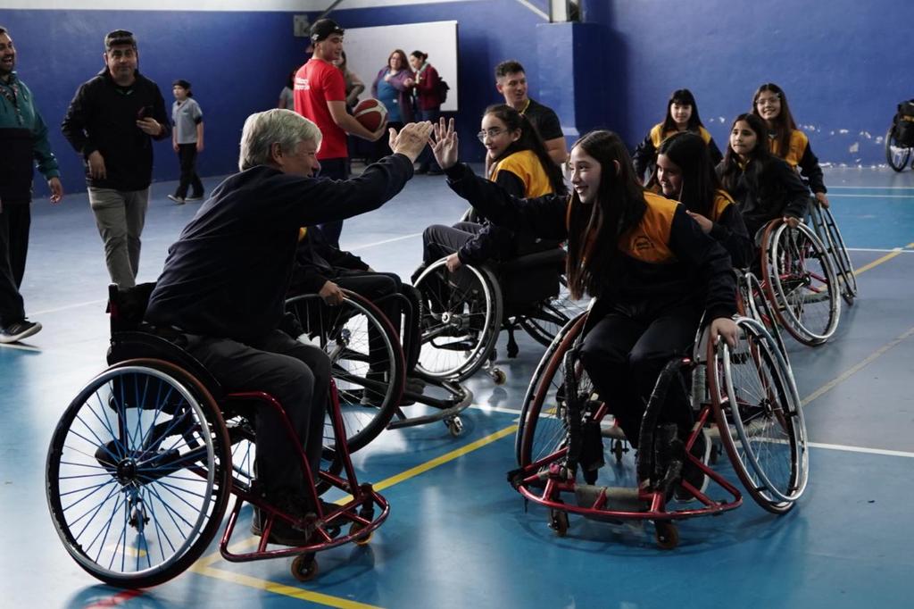Con una alta participación se desarrollo jornada de deportes inclusivos en Curicó