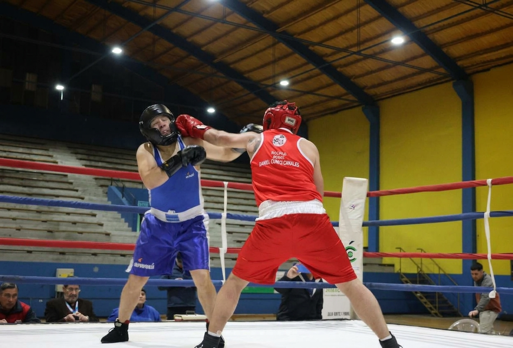 Curicó se prepara para una gran noche de boxeo en el gimnasio Abraham Milad