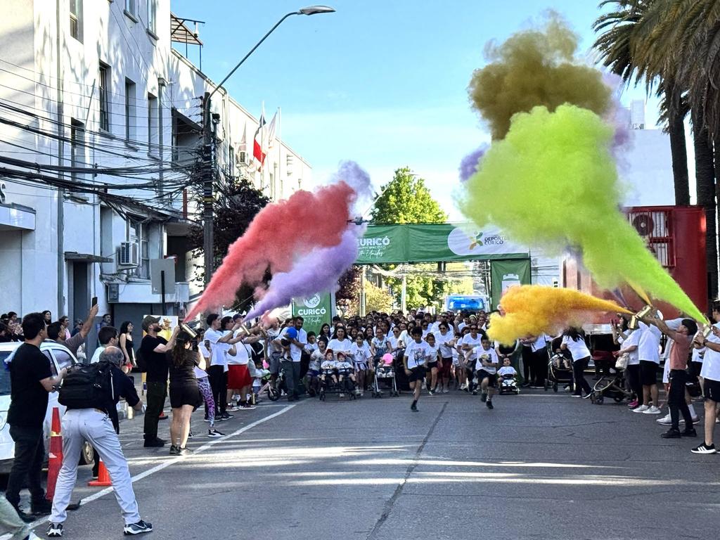 Abren inscripciones para la segunda corrida solidaria "Run Colors" a beneficio del Club Girasoles de Curicó