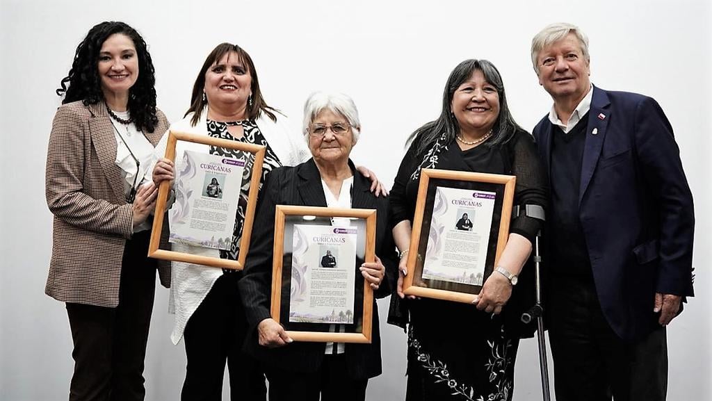 Destacan a tres mujeres curicanas en el concurso "Valor e Inspiración" organizado por el municipio local