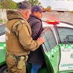 Caen dos sujetos en Villa Prat: Portaban especies sustraídas de un local comercial y una capilla de Huaquén