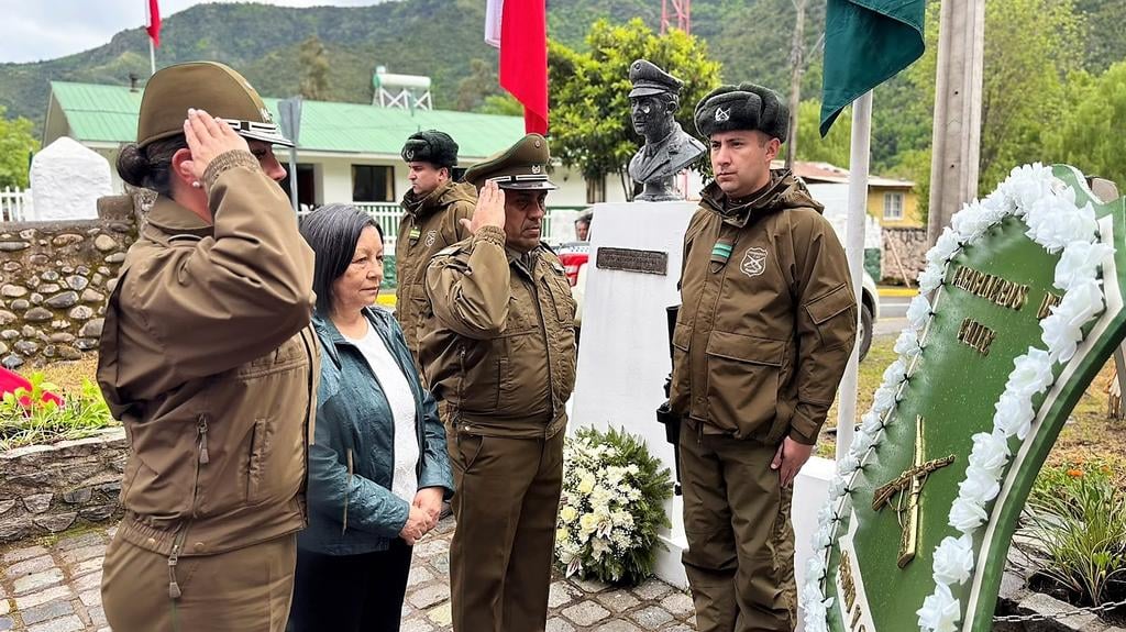 Emotiva ceremonia en Los Queñes: Carabineros conmemoró 38 años de la muerte del mártir Juvenal Vargas Sepúlveda