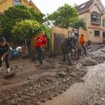 Cadem: 51% cree que aluvión en Las Condes se pudo haber evitado si autoridades se hubieran anticipado