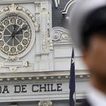Dictan prisión preventiva para otros dos marinos detenidos por violación en Rapa Nui