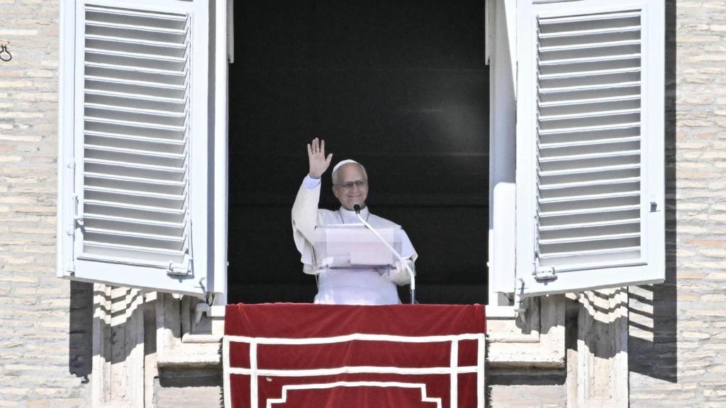Vaticano confirma hospitalización del papa León XIV este martes para cirugía pulmonar