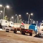 Camioneros de San Antonio inician paro y bloquean ingreso de contenedores portuarios por alza de combustibles