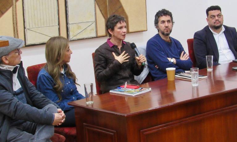 Carolina Tohá presenta en Talca su libro “La política se metió conmigo”