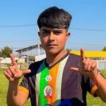 Impulsan campaña solidaria para que joven futbolista de Santa Fe represente a la ciudad en gira deportiva por España